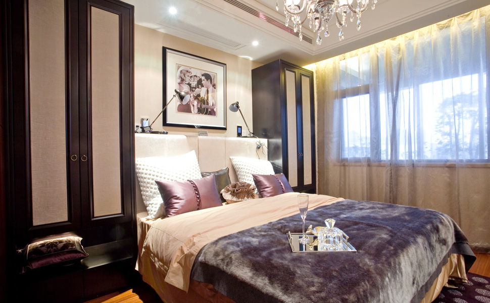 Bed screen background